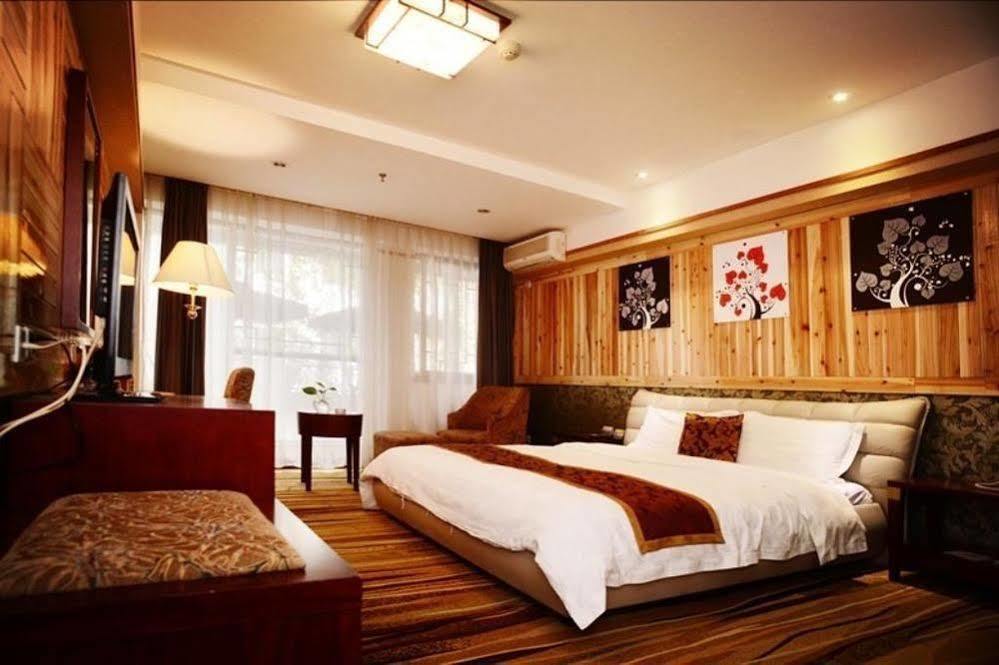 Hongkong Joyful Hotel - Dujiangyan Extérieur photo